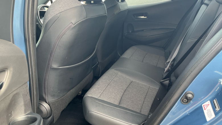 Toyota Corolla 1.8 VVT-i Hybrid Design 5dr CVT [Panoramic Roof] Hybrid Hatchback